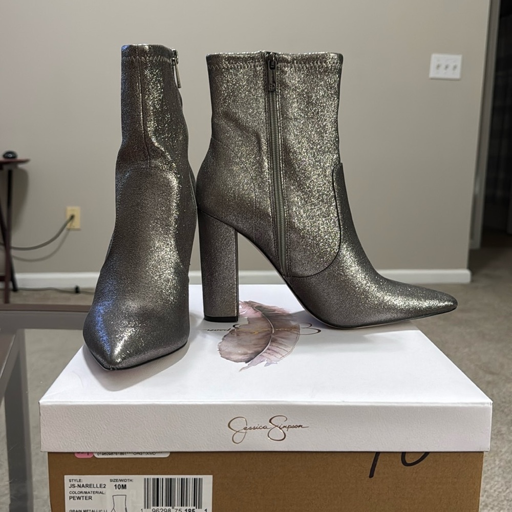 NIB* Jessica Simpson Boot